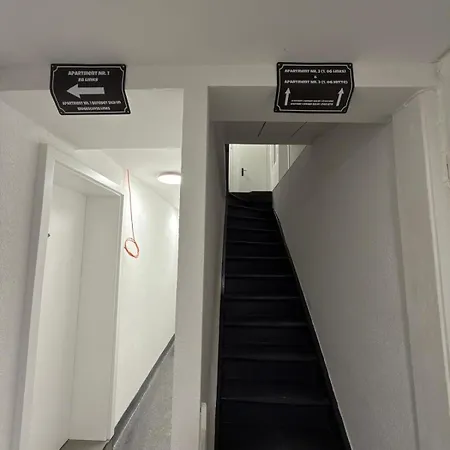 Luxus - 2 Direkt Im Zentrum, 200m Vom Schloss Und Marktplatz - 24h Check-in - Balkon - Klima - Wlan - Waschmaschine Ludwigsburg